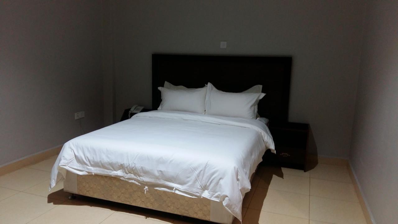 Easy View Hotel Mbarara Esterno foto