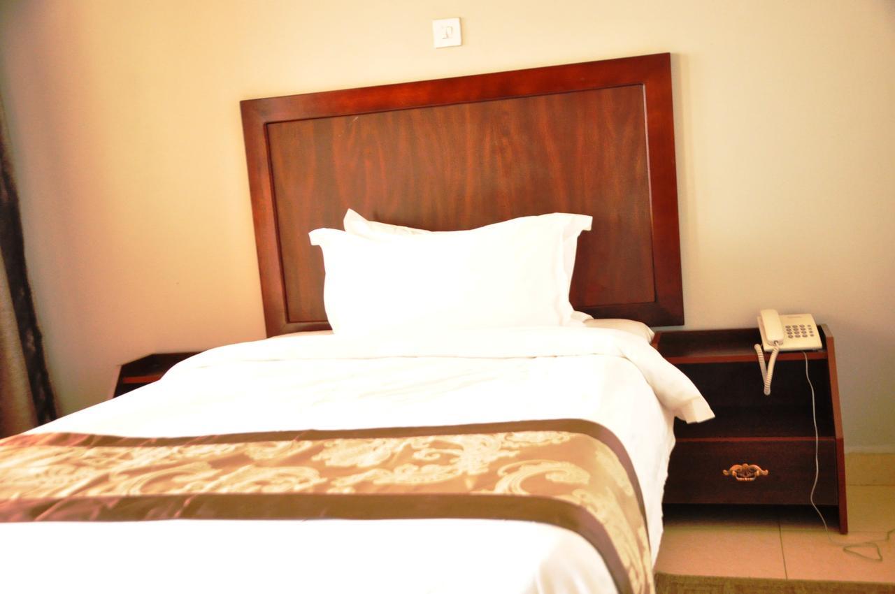 Easy View Hotel Mbarara Esterno foto