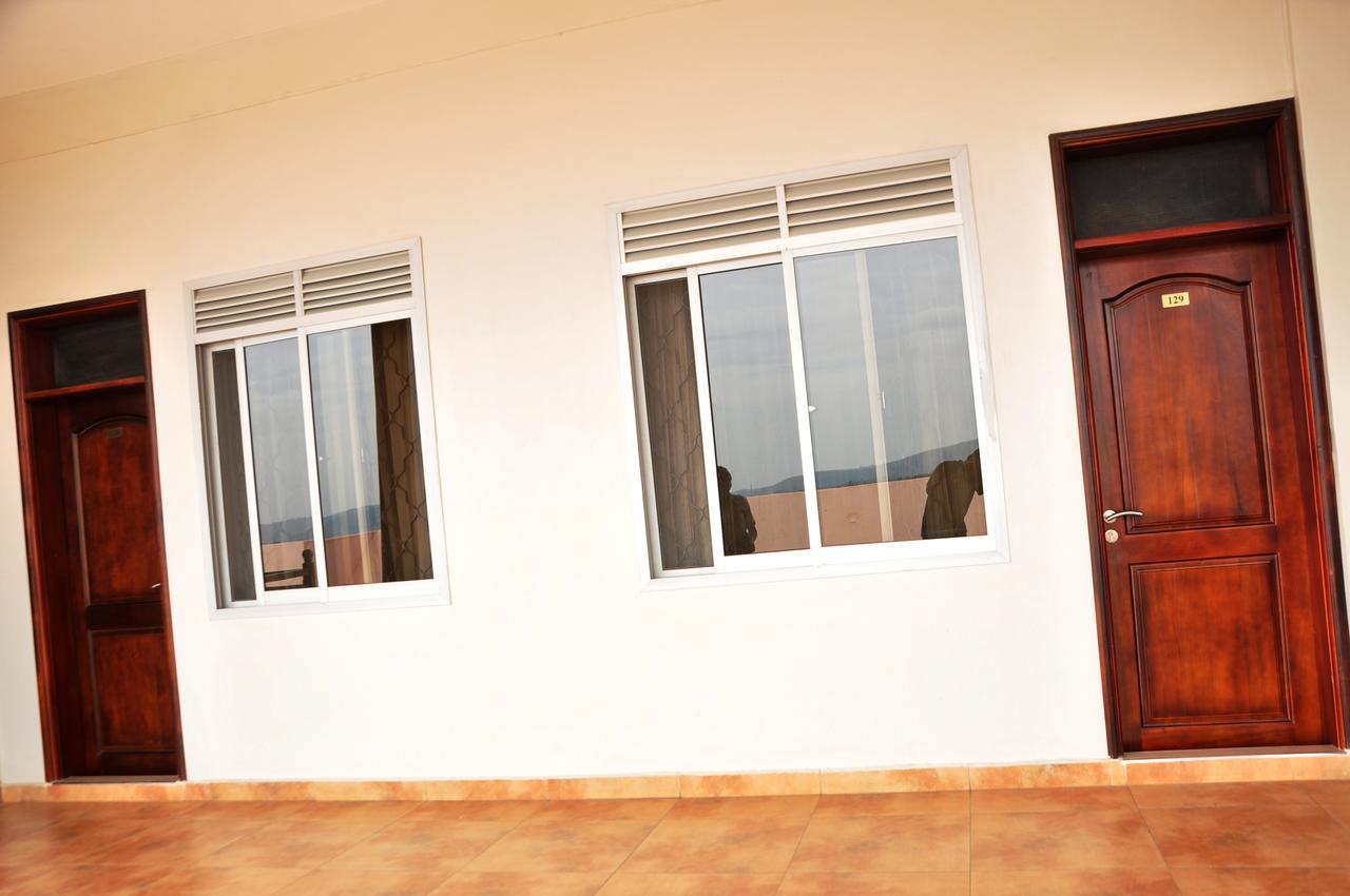 Easy View Hotel Mbarara Esterno foto