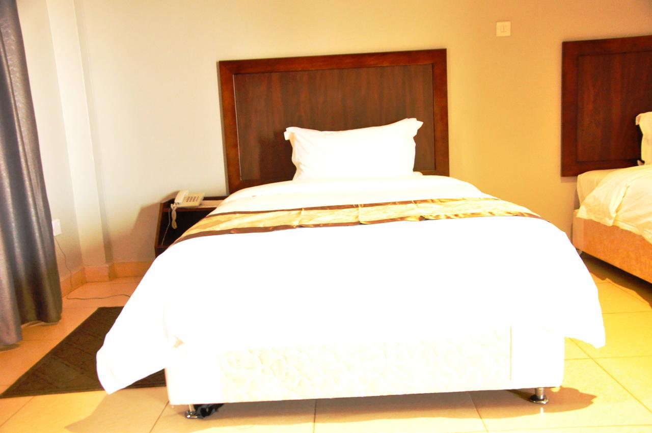 Easy View Hotel Mbarara Esterno foto