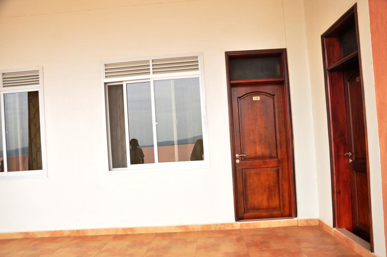 Easy View Hotel Mbarara Esterno foto