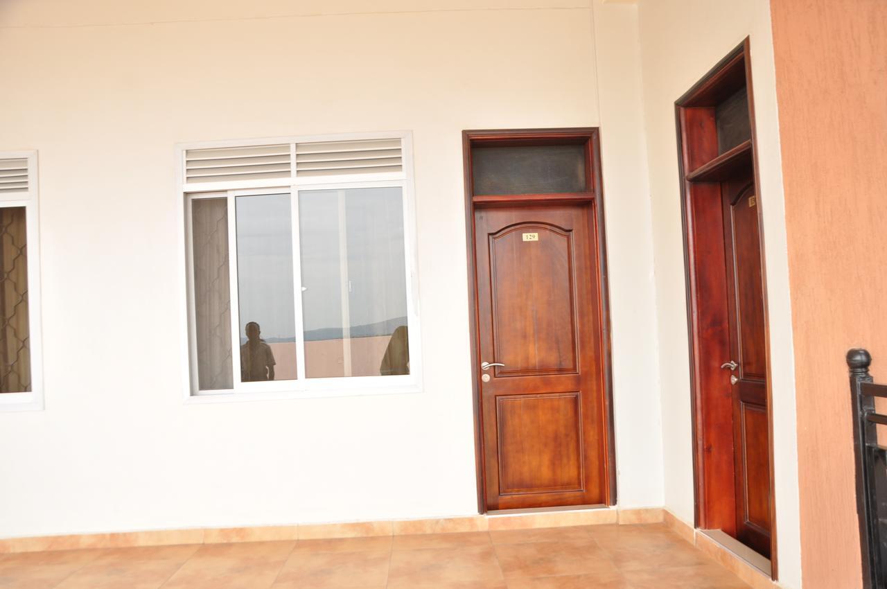 Easy View Hotel Mbarara Esterno foto