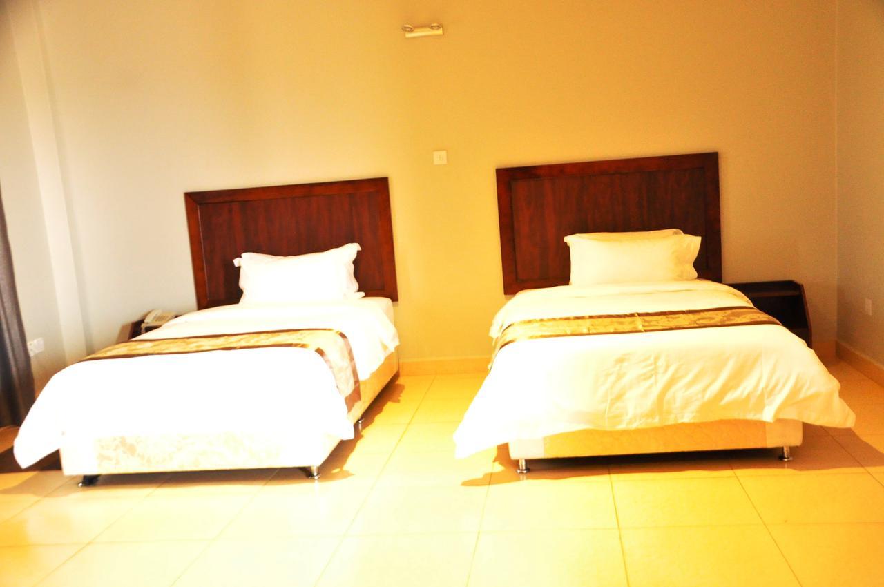 Easy View Hotel Mbarara Esterno foto