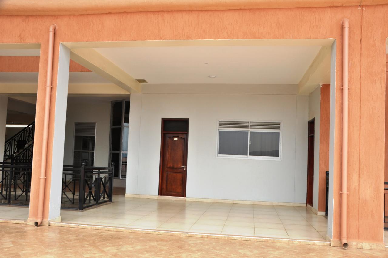 Easy View Hotel Mbarara Esterno foto